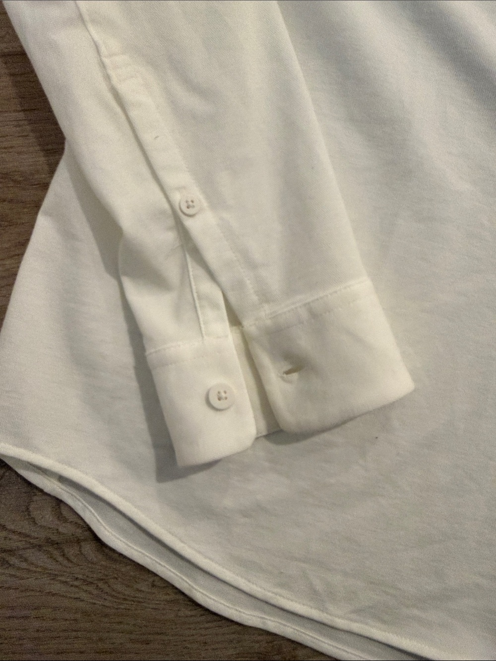 Lulu lemon Men's White Long-Sleeve Button-Up Shirt - Picture 5 of 8